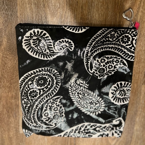 Gigi Hill tall cosmetic large makeup zipper pouch bag Black & White Paisley - Picture 2 of 8